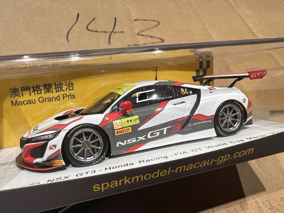 Honda Acura NSX GT3 Spark 1/43 Racing #84 GT World Cup Macau Grand Prix GP 2017 - Image 2 of 4