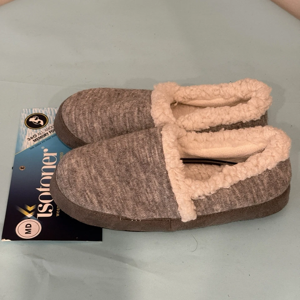 New ISOTONER Womens Slip-on Slippers, 6.5-7,5 Gray - Image 2 of 4