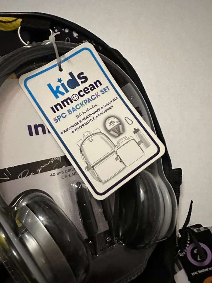 背包套装 Emoticon 水瓶、午餐盒、耳机、Carabina 全新带标签 — 第 2/3 张图片