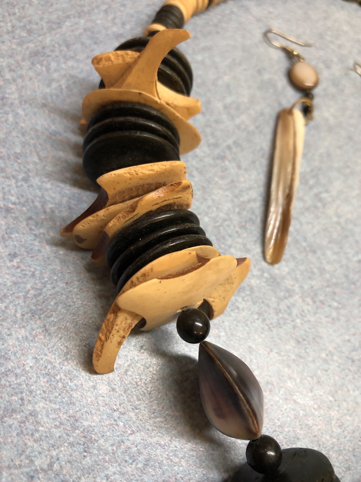 Large Abalone Shell Pendant Statement Necklace Br… - image 7