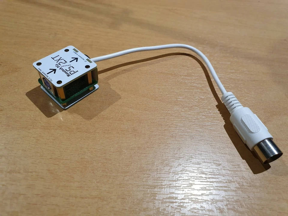 PS/2 to XT Keyboard Converter - Image 3 of 3
