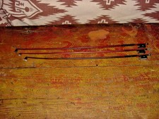 THREE OLD VIOLIN BOWS FOR RESTORATION OR PARTS 28 3/4" 28" 26 1/2" 45g 40g 50g