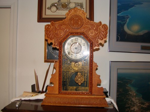 Antique Sessions Pressed Wood Gingerbread Kitchen Mantel Clock Key Wind Runs Wel