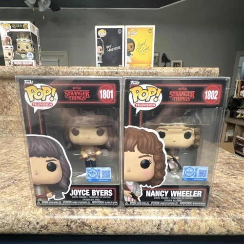 Funko Pop! Stranger Things Joyce Byers & Nancy Wheeler 2 Pack Exclusive