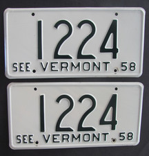 1958 Vermont car license plates NICE ORIGINAL PAIR