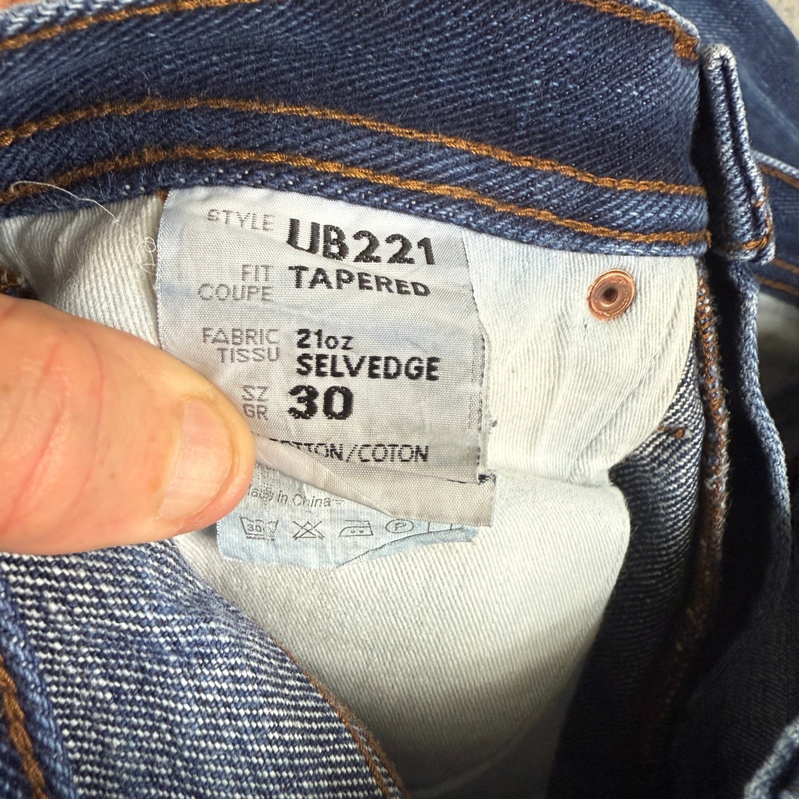 UB221 Mens Tapered Selvedge Jeans Indigo Sz 30 Denim 21oz Button Fly