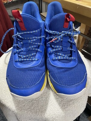 Under Armour Curry 3Z7 Royal Taxi Blue Basketball Sneakers 3026622-400