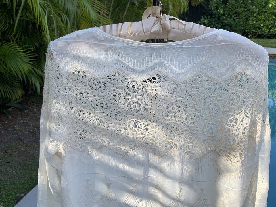 Blusa de encaje de seda marfil talla S de Cynthia Vincent. Precioso!!!!! Foto 3 de 4