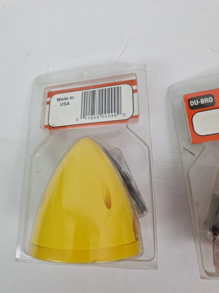 2 DUBRO 3" Spinners #298 Red & #299 Yellow, New in package - Image 4 of 4