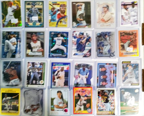 301 Card Show Ready Toploader Lot Rookie AUTO Jersey Refractor #'d Derek Jeter - Picture 6 of 12