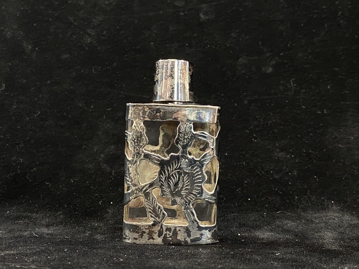 香水瓶　アトマイザー　彫金　SILVER　perfume bottle　ツキ10 香水瓶 アトマイザー 彫金 SILVER perfume bottle ツキ10