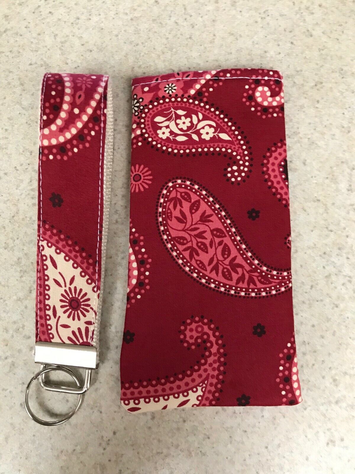 Sunglass Case & Wristlet Style Key Fob - Classic Mesa Red - Gift