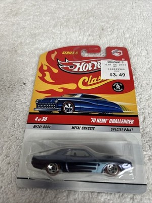 Hot Wheels Classics Series 5 - '70 Hemi Challenger - Black - Chase (see inside)
