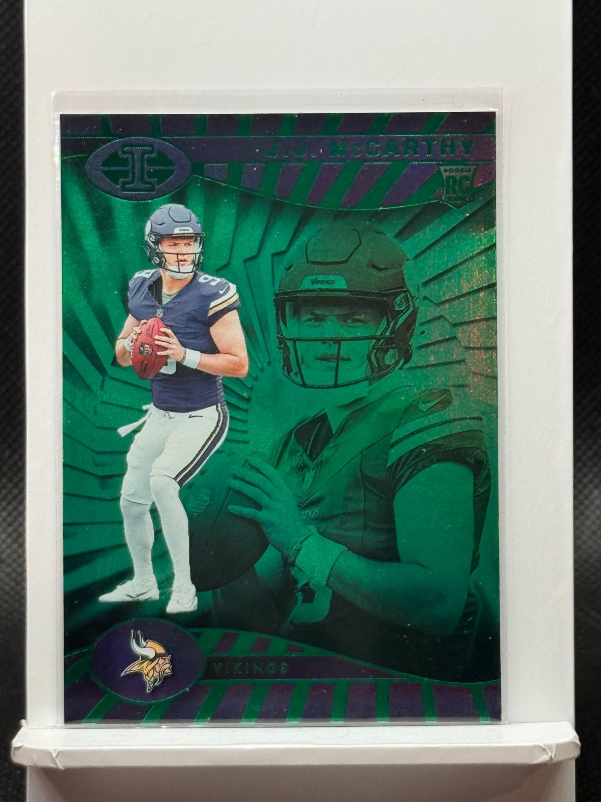 2024 Panini Illusions - J.J. McCarthy #100 Trophy Collection Emerald (RC)