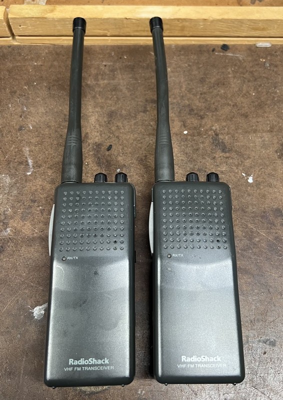 2 - Vintage 1998 Radio Shack BTX-127 CTCSS VHF-FM Business Band Transceiver