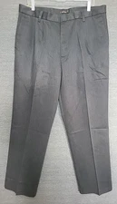 NEW Dockers D3 Men Signature Khaki Classic Fit Pleated Pants Gray Actual 38x30