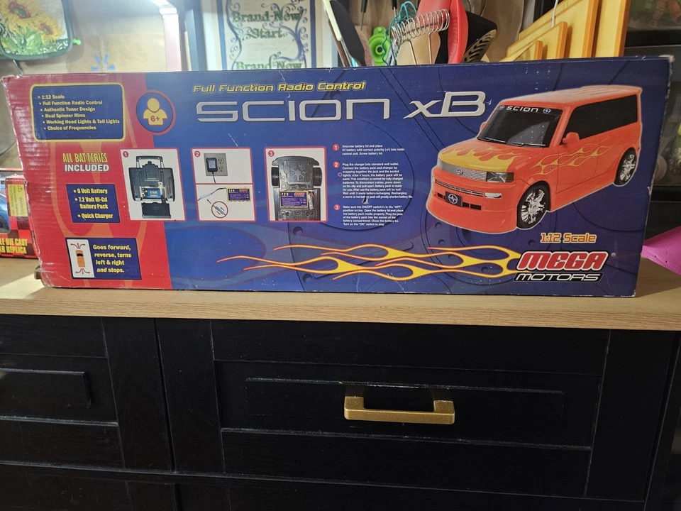 RTR 2005 RC CAR Toyota Scion XB 1:12 WITH 9.6V Batt FULL LED Lightning Mega Moto - Image 3 of 4
