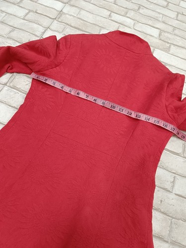 Abrigo rojo claro Desigual con relieve talla 36 - Imagen 6 de 15