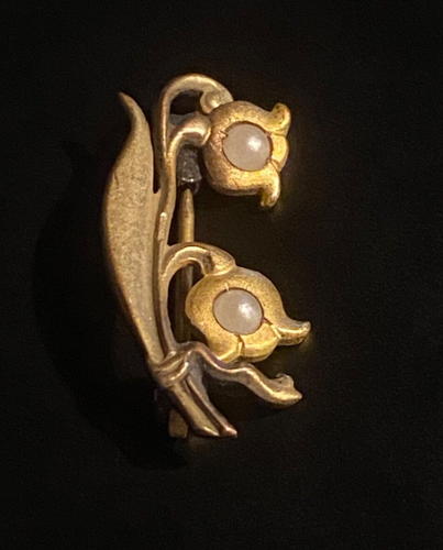VINTAGE/ANTIK GOLDFARBENE MAIGLÖCKCHEN BLUME SAATPERLEN BOUQUET BROSCHE ANSTECKNADEL
