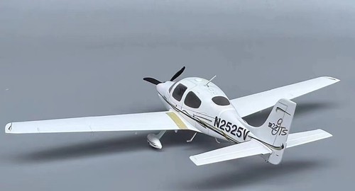 GeminiJets 1/72 Scale Cirrus SR22 Single Engine Small Airplane Model Toys - Picture 4 of 5