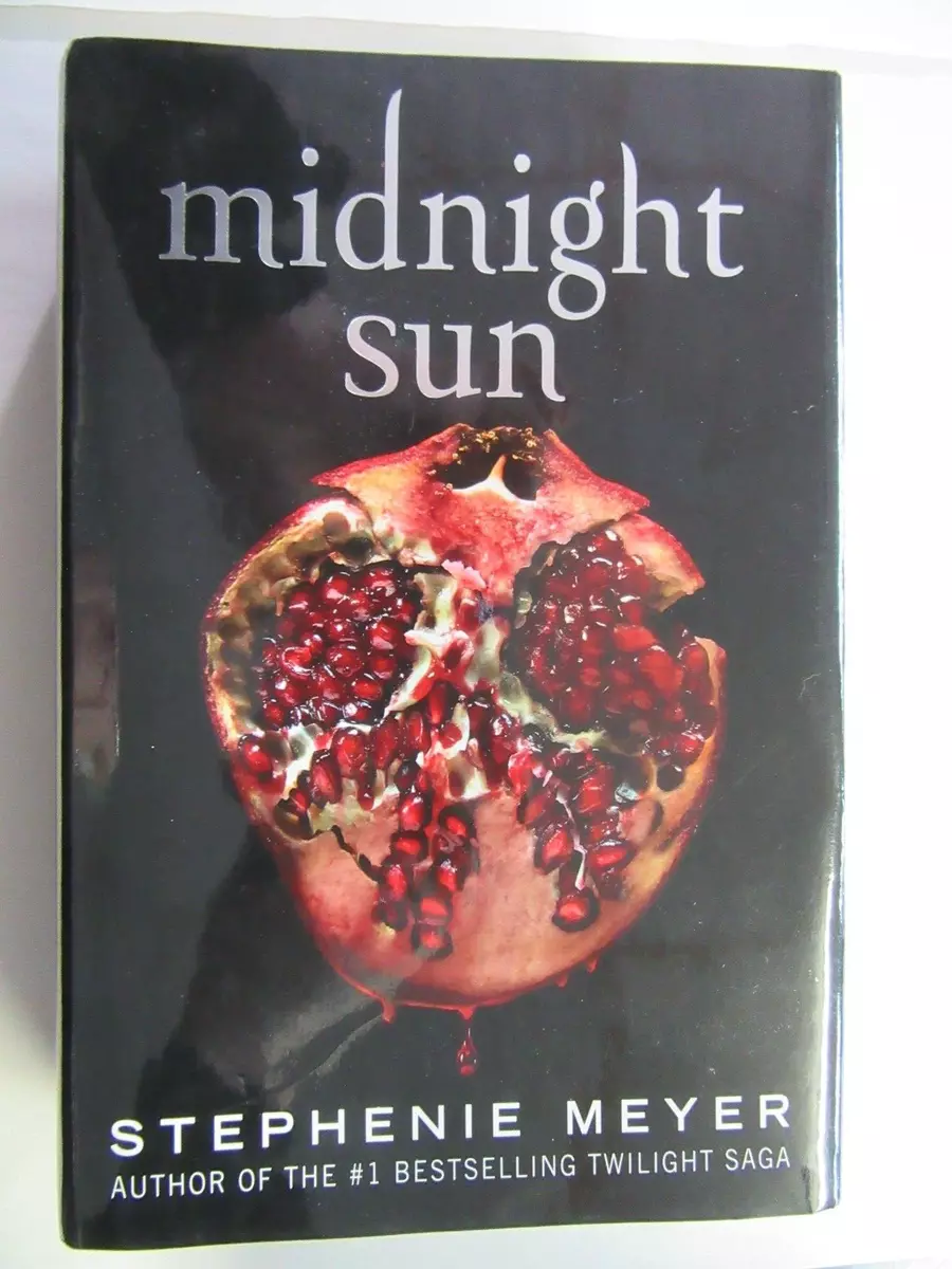 Midnight Sun by Stephenie Meyer