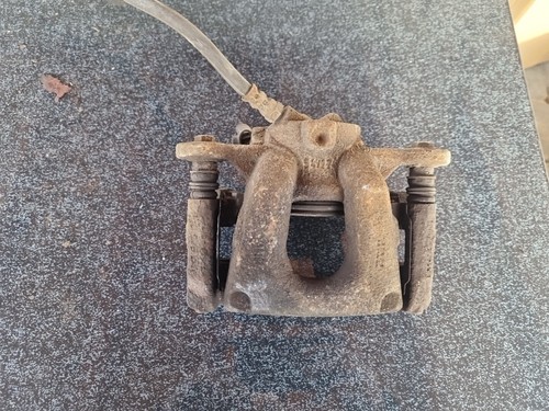 Bmw E87 Bremssattel Vorne Links Facelift 118i LCI