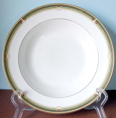 Wedgwood Oberon Rim Soup Bowl 8-Inch Gold Banded New