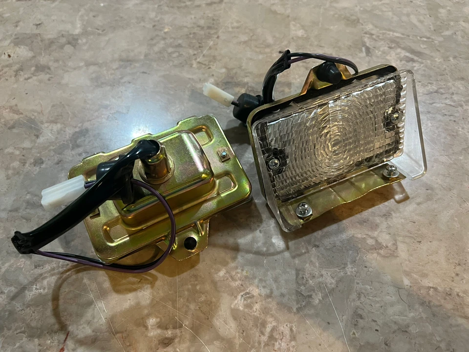 Chevy Nova 1970 par de lentes de montaje de lámpara de estacionamiento transparente Foto 2 de 4