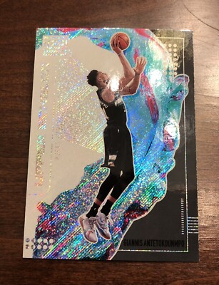 Giannis Antetokounmpo Prizm Optic Select Numbered Silver