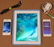 Apple iPad 4th A1458 16GB Wi-Fi 9.7" IPhone 4 I Pod Touch Bundle Read Descriptio