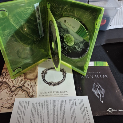 The Elder Scrolls V Skyrim  Legendary Edition Microsoft Xbox 360 2013