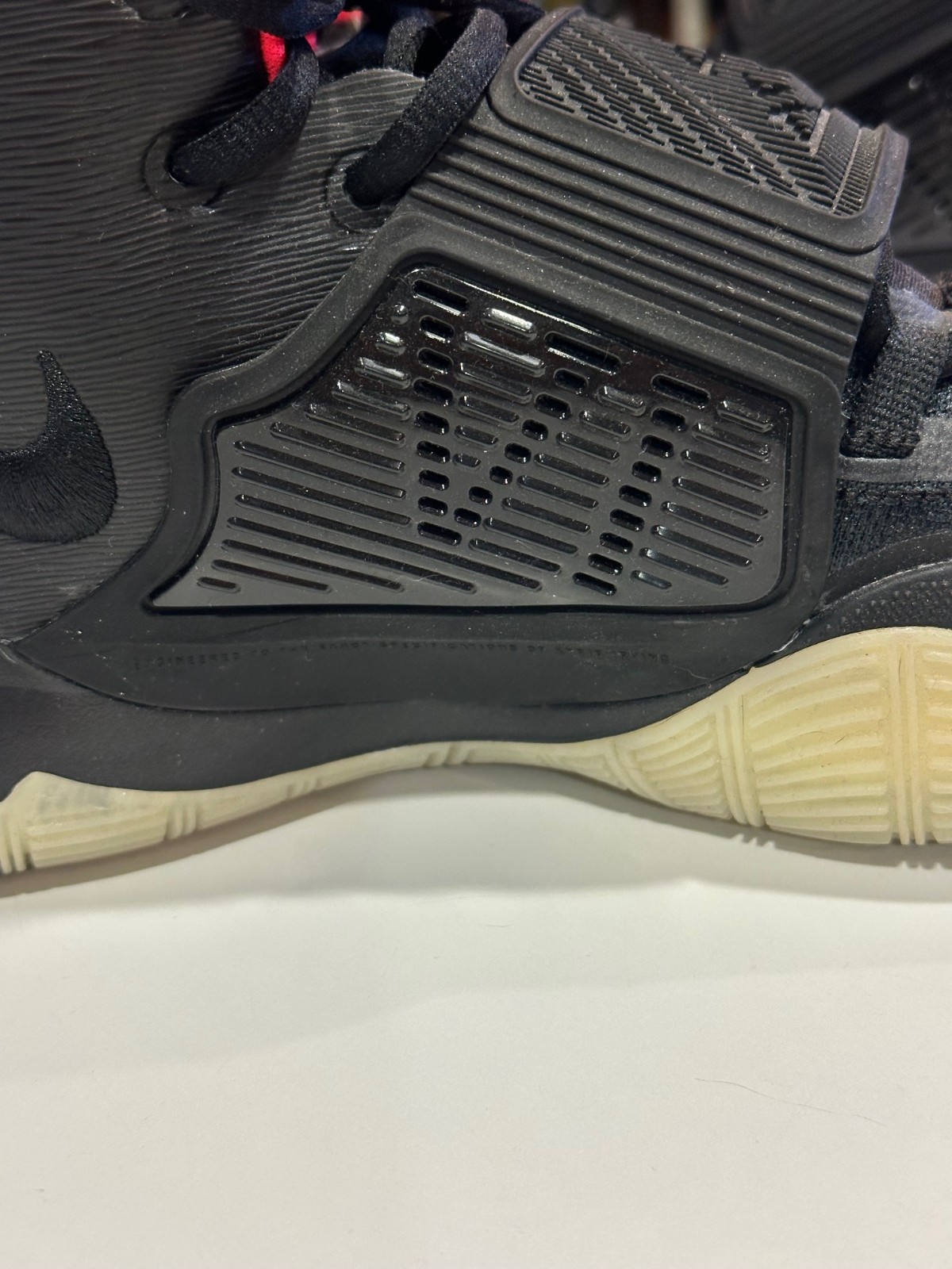 SAOLA Nike Kyrie 6 By You Inspired by Solar Reds taglia 10 5 usate