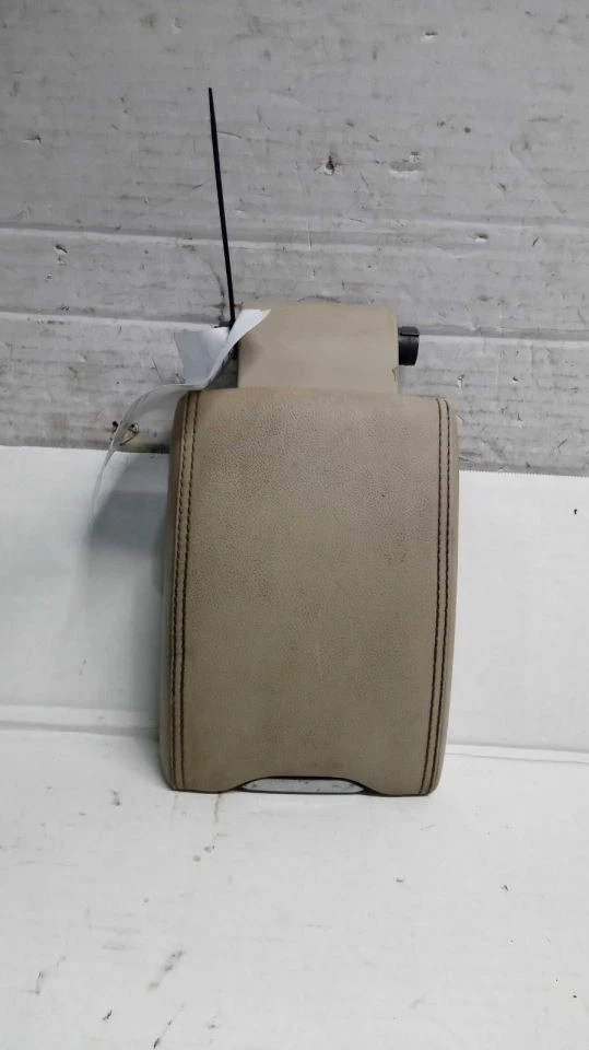 Consola piso delantero con bandeja iluminada se adapta a 14-17 VOLVO XC60 549056 Foto 2 de 4