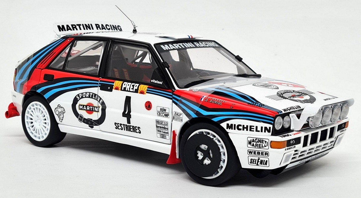 Kyosho 1/18 Lancia Delta HF Integrale '92 Monte Carlo Rally #4