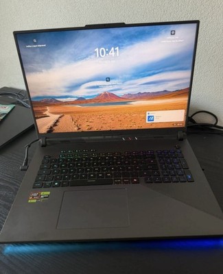ASUS ROG Strix G18 G814PM   Ryzen 9 / RTX 5060 / 32 GB RAM / 1 TB SSD Neuwertig