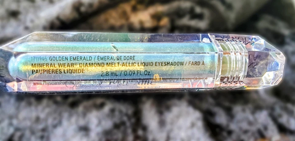 Physicians Formula Diamond Melt-Allic Liquid Eyeshadow Golden Emerald - Image 3 of 3