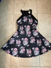Crystal Doll Floral Dress Juniors Sz 9 Black Fit  Flare Skater Sleeveless Mini