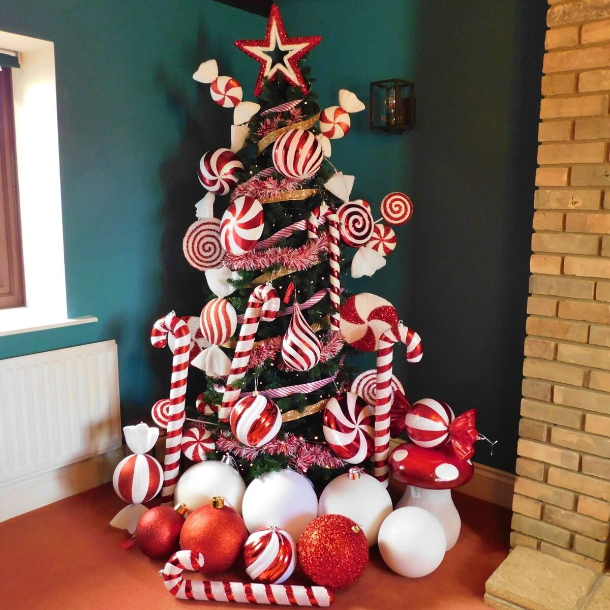 Giant Red & White Glitter Candy Cane or Sweet Christmas Tree Display  Decorations