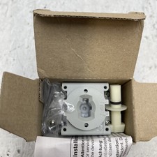 Allen Bradley 194E-A25-1753 Disconnect Switch SER-B