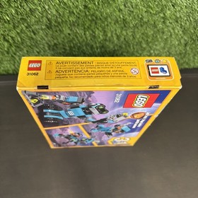 Retired LEGO 31062 Creator - 3 in 1 Robo Explorer New Damaged Box