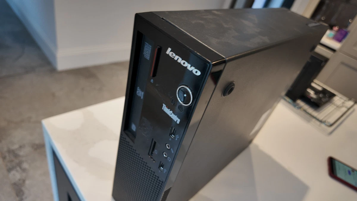 Lenovo Windows 10 Intel Core i3 4th Gen. PC Desktops & All-In-One
