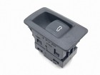 Tailgate/boot open switch button