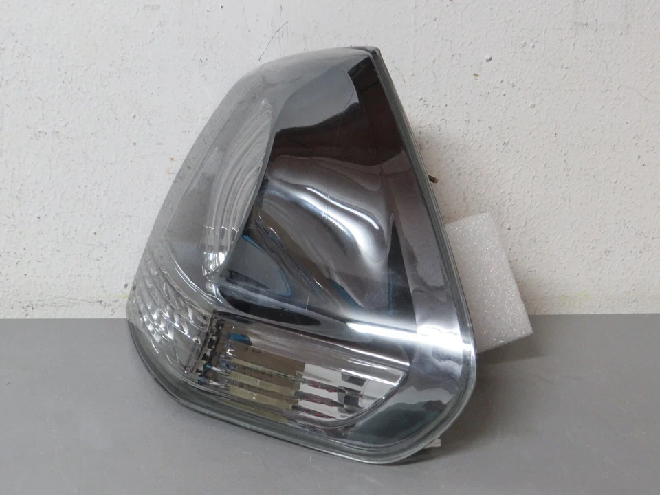 Luz trasera derecha Lexus RX330 RX350 2004 2005 2006 2007 2008 2009 Foto 3 de 4