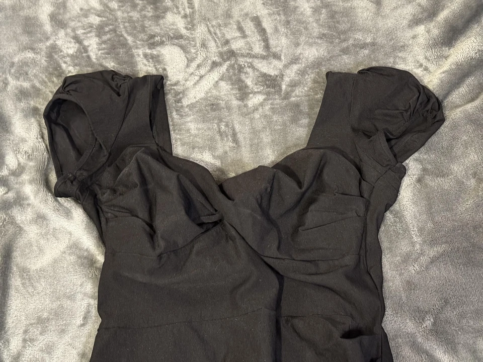 ¡Deja de mirar fijamente! Vestido Alicia Estrada para mujer 14 negro manga abullonada hecho en EE. UU. Foto 2 de 4