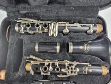 Yamaha Advantage Student Clarinet- Just Serviced - Plays Great - All Accessories