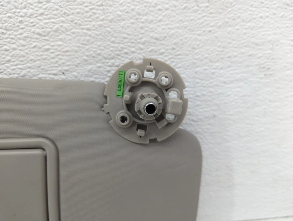 Chevrolet Cruze 2011-2016 pasajero parasol espejo parasol derecho gris V4XKZ Foto 3 de 4