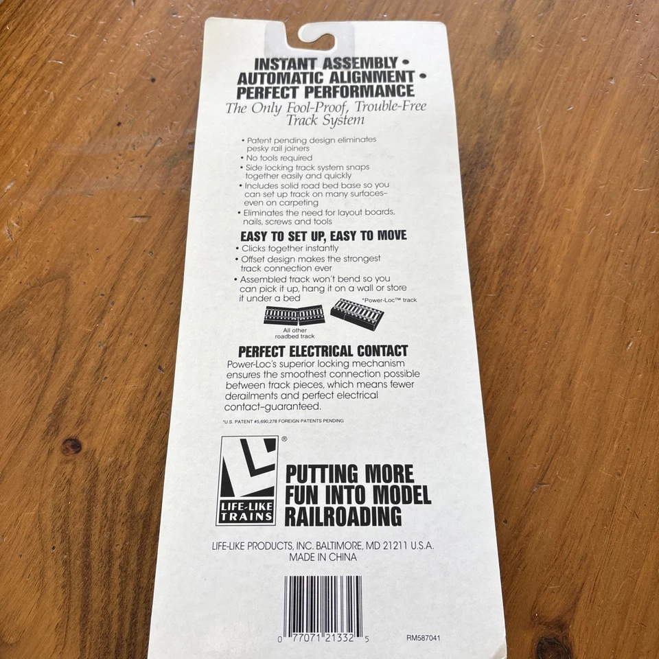 Life-Like Trains Power-Loc STRAIGHT Track HO 4 Pieces 21332 NOS Nickel Silver - Image 3 of 3