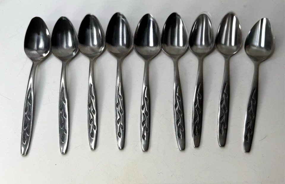 Lote misto de 15 colheres e facas de aço inoxidável Nasco Haiti - Imagem 2 de 4