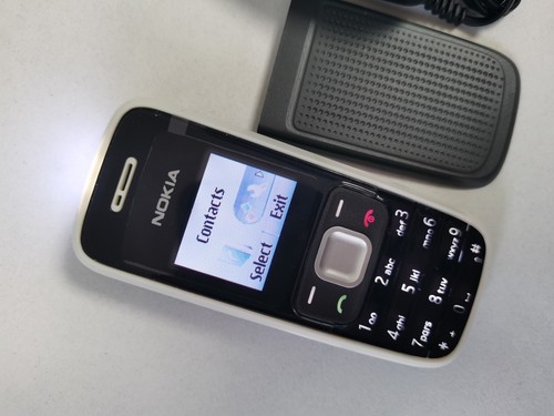 Nokia 1209 - Midnight Blue (Unlocked) Cellular Phone - 第 2/12 張圖片