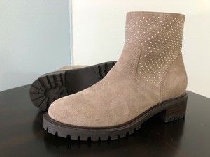 steve madden taupe booties